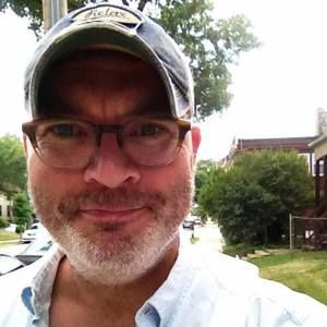 Meet your Posher, Chuck